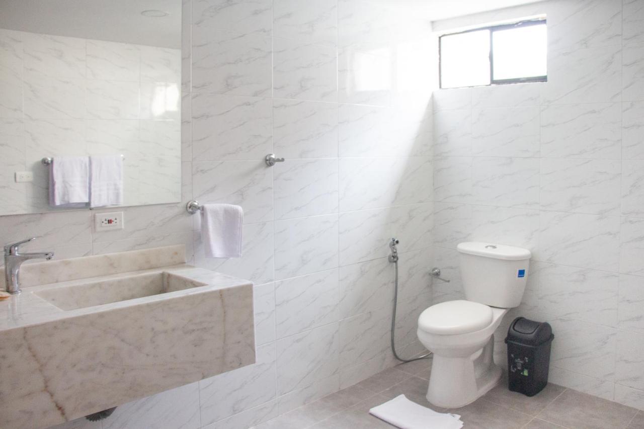 Bed and Breakfast Edificio Casa Tabor Barranquilla  Esterno foto